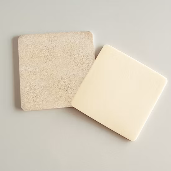 Medicazione in schiuma d'argento antibatterica/antimicrobica CE 510K per la cura delle ferite